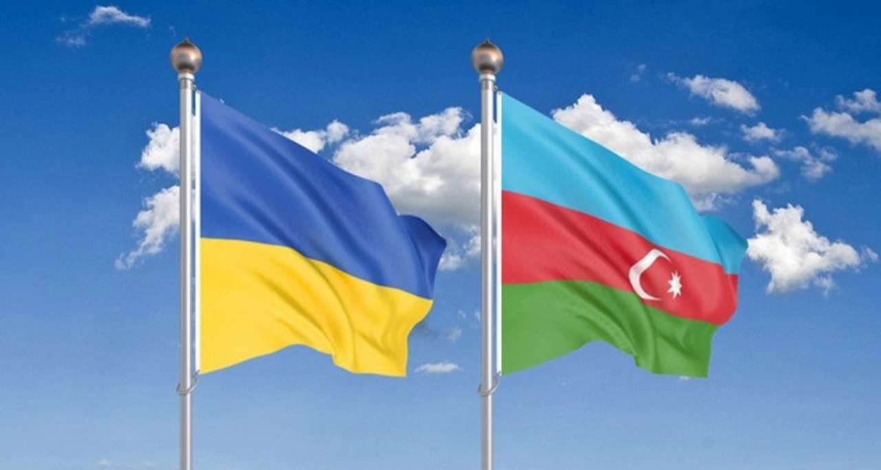 Посольства Азербайджана и Кыргызстана призвали своих граждан покинуть Украину