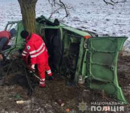 У Запорізькій області сталася жахлива ДТП. Фото: Національна поліція України ДТП під Запоріжжям
