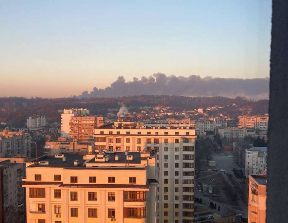 Окупанти обстріляли Львів/Фото з відкритих джерел У Львів влучило декілька російських ракет