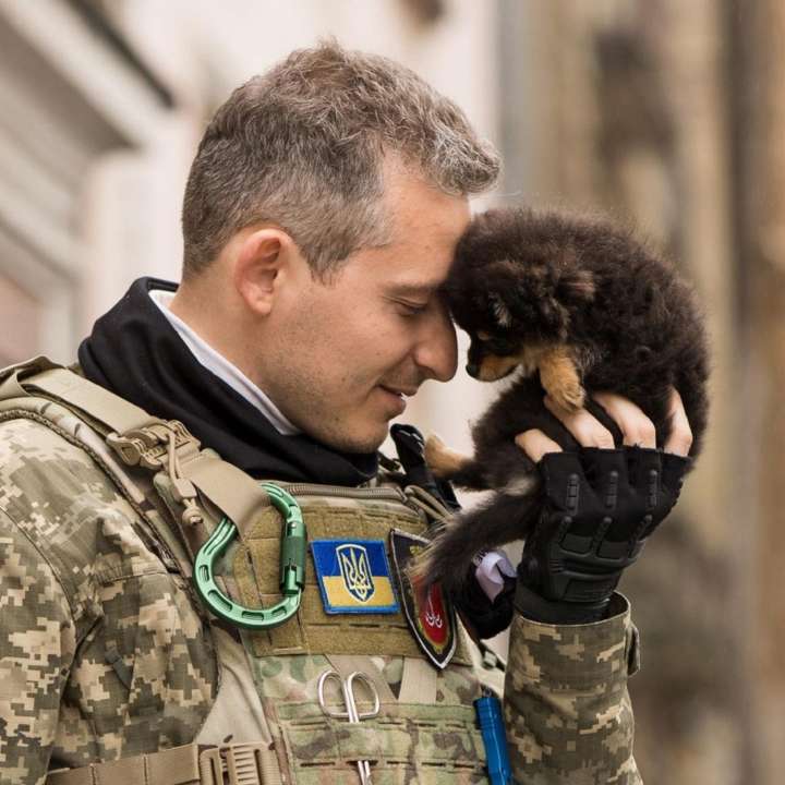 Коля Серга змінив зачіску і анонсував нову пісню/Фото:Instagram Тепер з оселедцем: Коля Серга змінив зачіску. Відео, фото