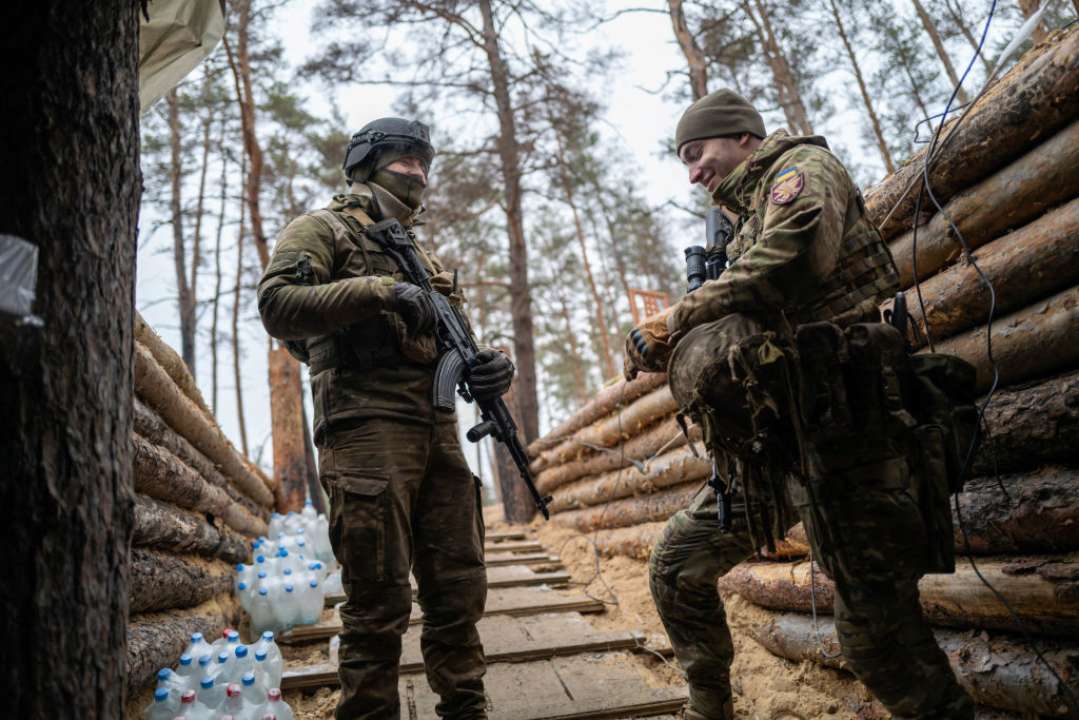 МОУ прийняло зміни щодо інвентарного речового майна: більше не доведеться шукати каремат в болоті