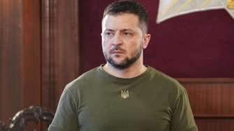 Зеленський дозволив іноземцям та особам без громадянства проходити службу в ЗСУ як офіцерам Зеленський дозволив іноземцям та особам без громадянства проходити службу в ЗСУ як офіцерам