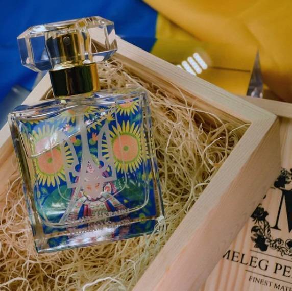 Канада випустила парфуми "Слава Україні"/Фото: melegperfumes.com Канада випустила парфуми "Слава Україні"