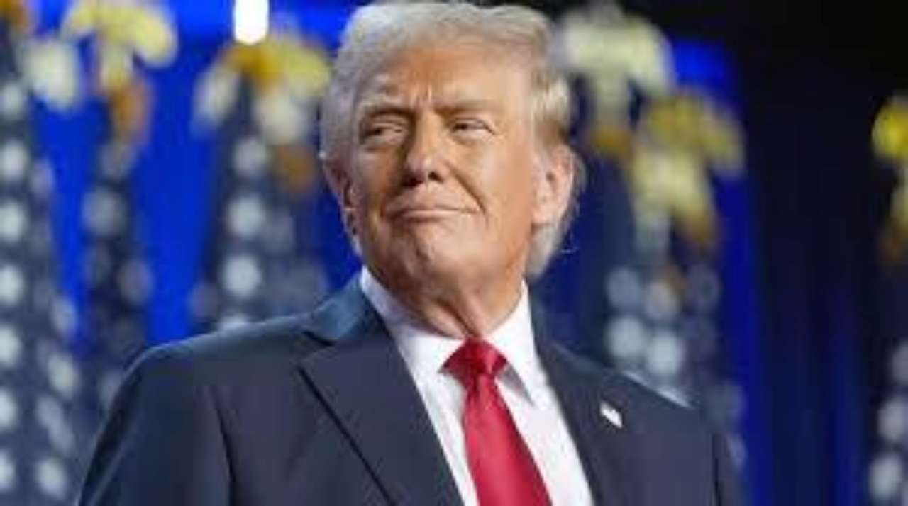 США повинні були вкладатися у допомогу Україні нарівні з Європою – Трамп