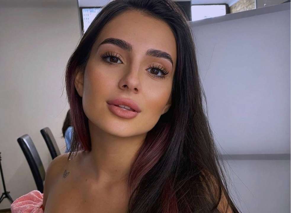 Анна Тринчер