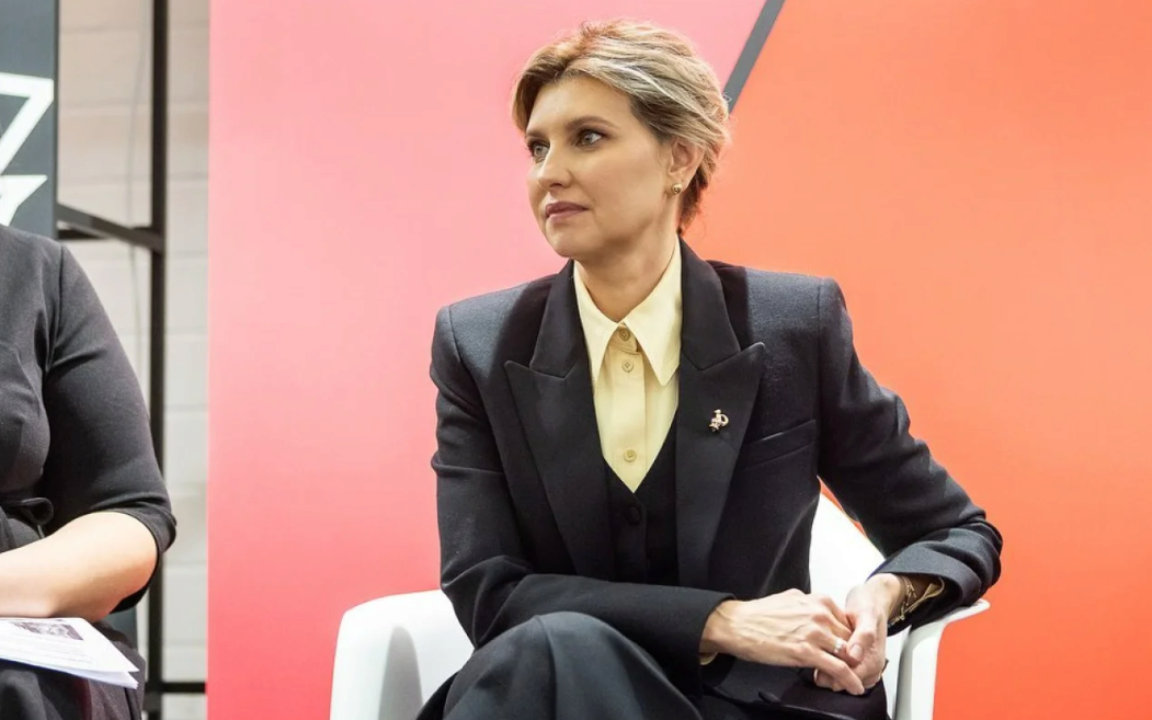 Елена Зеленская посетила ярмарку и библиотеку в Германии. Фото: Instagram первой леди Елена Зеленская