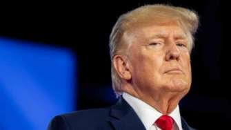 364 млн долларов штрафа обязал суд уплатить Трампа 364 млн долларов штрафа обязал суд уплатить Трампа