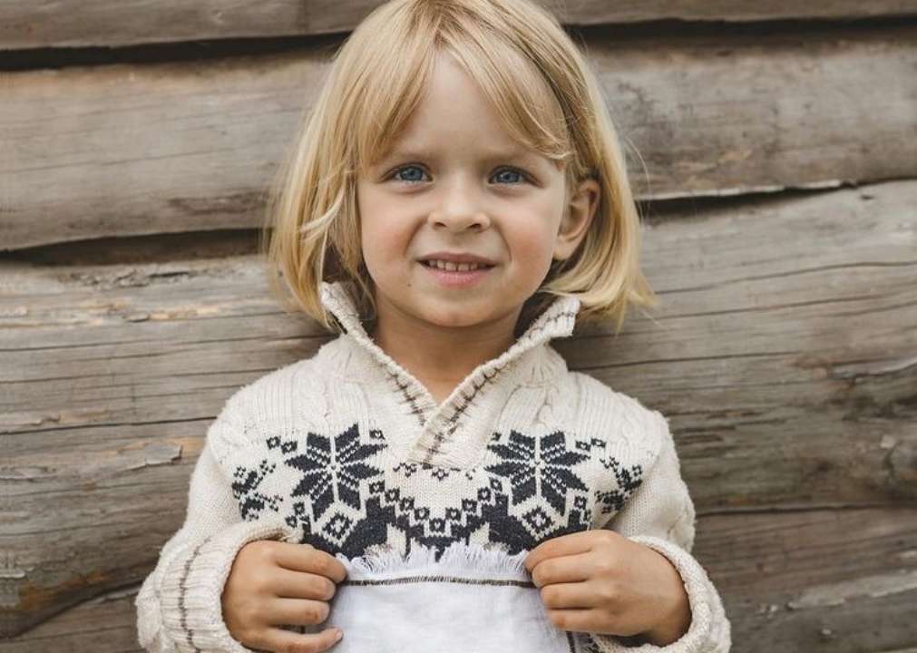 3-річний Лео з Ірпеня заспівав легендарну пісню гурту "Океан Ельзи"/Фото: Busha Sasha/Іnstagram До сліз: 3-річний Лео з Ірпеня заспівав пісню ОЕ та розчулив відповіддю на запитання свого тата