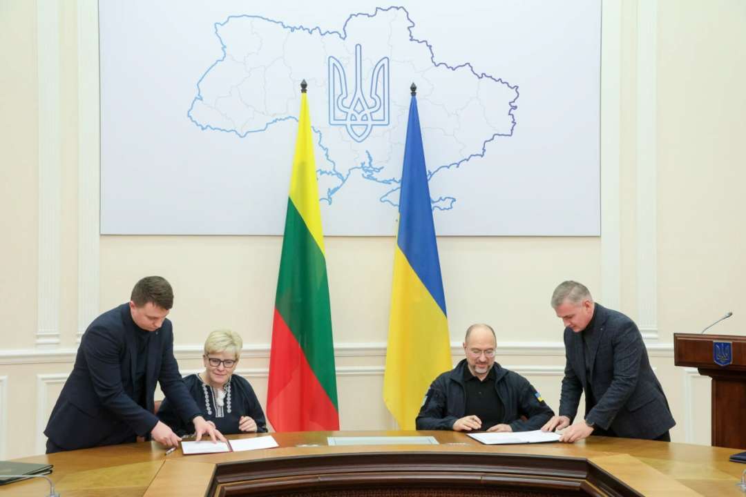 Литва продолжит помогать в восстановлении Украины — Шмыгаль