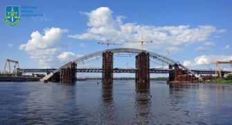 Хищения на строительстве Подольского моста - субподрядчика подозревают в присвоении 6 млн грн/Фото: Киевская городская прокуратура Хищения на строительстве Подольского моста - субподрядчика подозревают в присвоении 6 млн грн/Фото: Киевская городская прокуратура