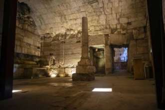 Фото: Israel Antiquities Authority Под Стеной Плача в Израиле нашли столовую для римской элиты. Фото