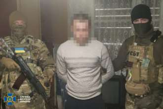 СБУ задержала агента рф в Авдеевке/Фото: СБУ Сливал места расположения складов с боеприпасами и баз военной техники: СБУ задержала агента рф