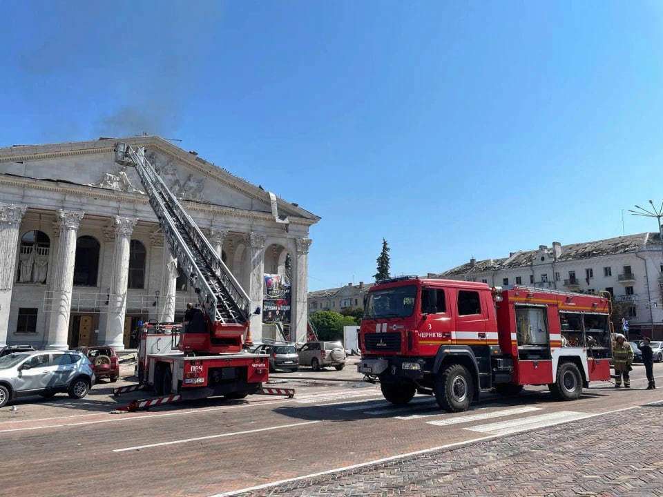 Актеры уничтоженного театра в Чернигове присоединятся к фестивалю "Мельпомена Таврии"