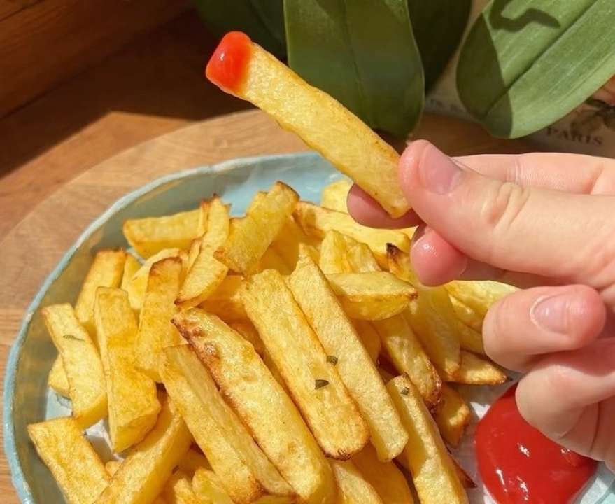 Блогерка поділилася перевіреним рецептом картоплі фрі / Фото: instagram.com/anny.cooking Блогерка поділилася перевіреним рецептом картоплі фрі / Фото: instagram.com/anny.cooking