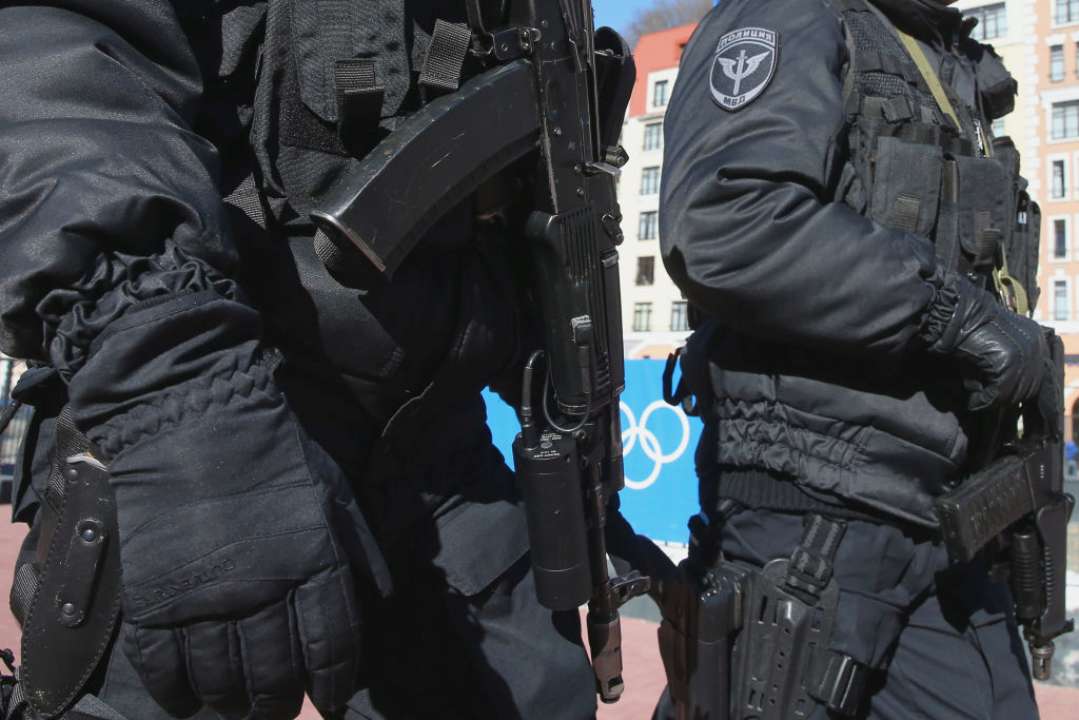 55% украинцев за увольнение всех без исключения сотрудников полиции, которые работали на оккупированных территориях/Фото: Getty Images