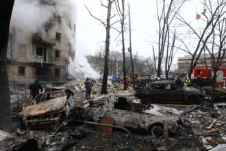 Последствия ракетной атаки на Харьков/Фото: Олег Терехов, ГСЧС, Олег Синегубов Последствия ракетной атаки на Харьков/Фото: Олег Терехов, ГСЧС, Олег Синегубов