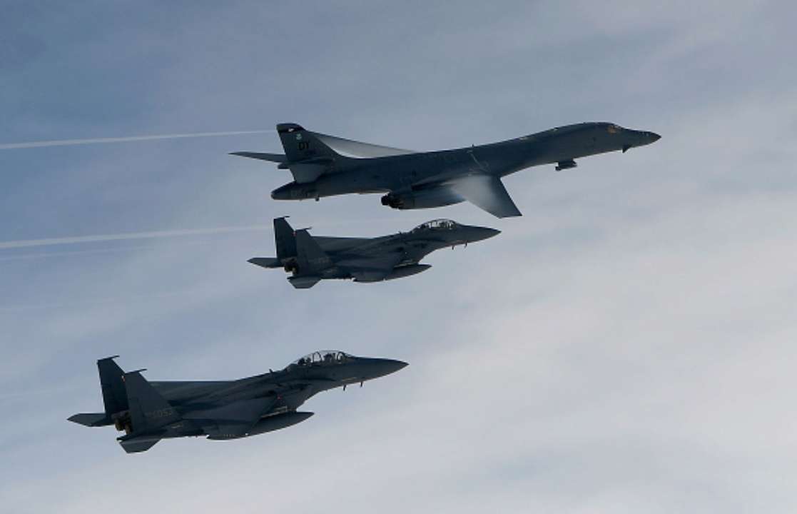 Российский Су-34 неудачно приземлился: потери противника на 21 февраля