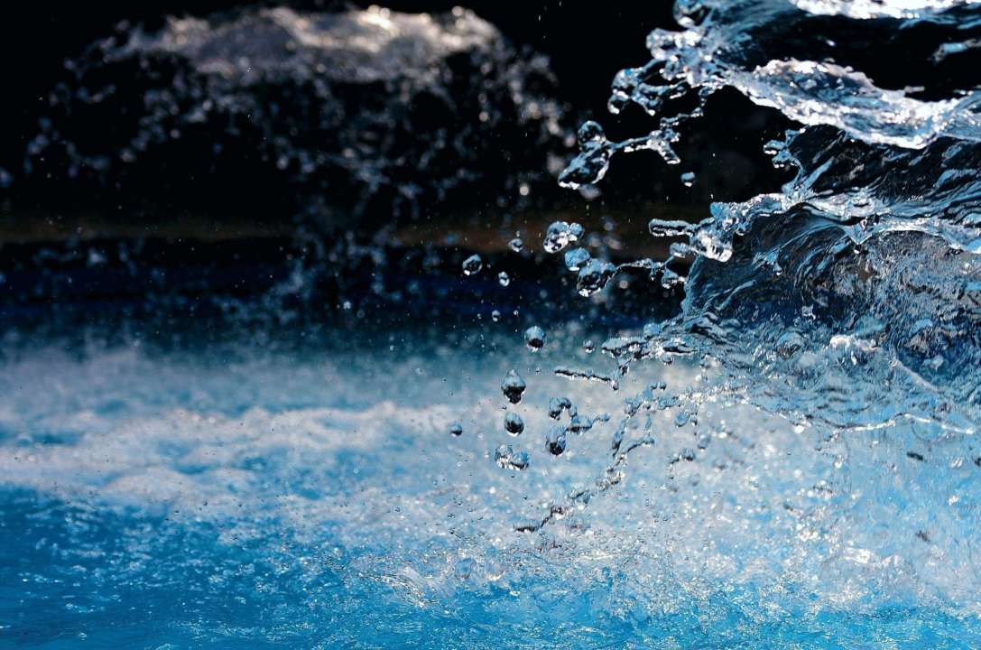 Вода