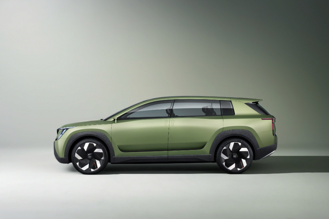 Skoda представила новий флагманський електрокросовер/Фото: Skoda Skoda представила стильний флагманський електрокросовер із запасом ходу понад 600 км