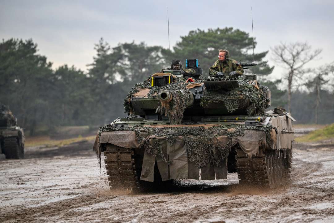 Польща відправила в Україну танки Leopard 2 / Фото: Sascha Schuermann/Getty Images танк Leopard 2