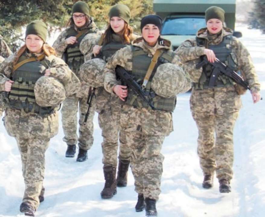 Безуглая сделала заявление об изменениях в воинском учете и службе/Фото: mil.gov.ua Приравнять мужчин и женщин: Безуглая сделала заявление об изменениях в воинском учете и службе