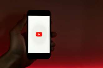 YouTube заблокировал каналы российских Z-артистов/Фото: Unsplash YouTube заблокировал каналы российских Z-артистов/Фото: Unsplash