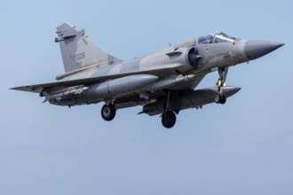 Украина получит от Франции истребители Mirage 2000-5 до 1 апреля/Фото: gettyimages Украина получит от Франции истребители Mirage 2000-5 до 1 апреля