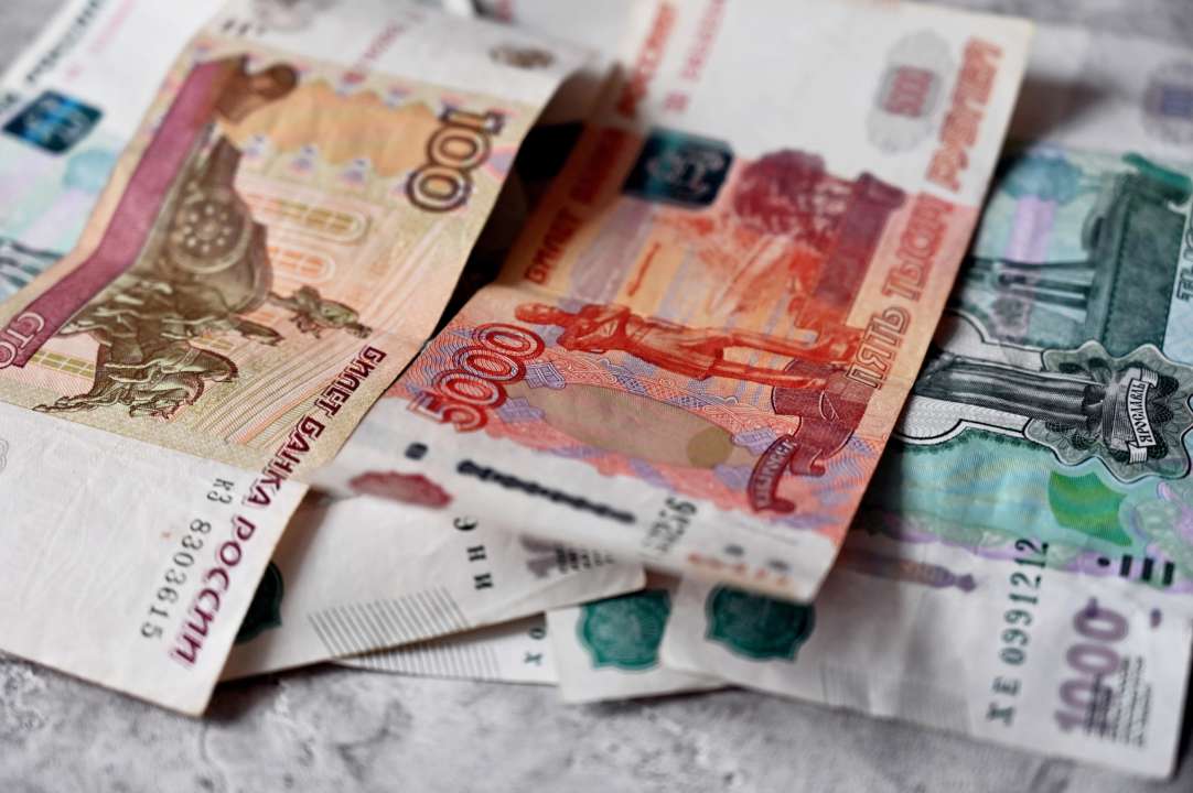 Центробанк Росії відмовився рятувати курс рубля/ Фото: Рexels