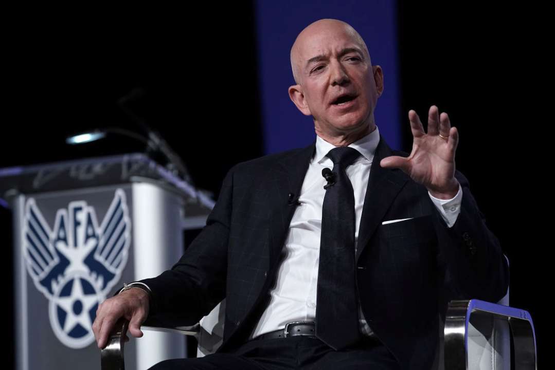 Джефф Безос смог отвернуть смерть Amazon благодаря совету основателя Costco/Фото: Alex Wong/Getty Images Вот совет Джеффу Безосу от основателя Costco, который помог превратить Amazon в успешную компанию