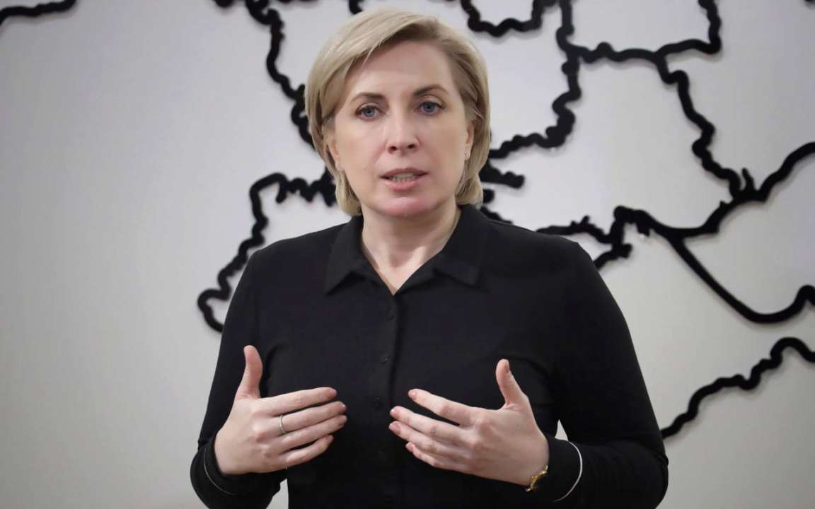 Речь идет о проектах, охватывающих десятки и сотни тысяч людей, таких как "Прихисток" или эвакуация из опасных районов Речь идет о проектах, охватывающих десятки и сотни тысяч людей, таких как "Прихисток" или эвакуация из опасных районов