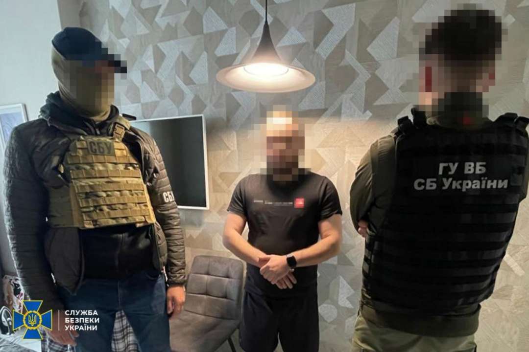 Правоохоронці спіймали шахрая, який видавав себе за співробітника СБУ / Фото: t.me/SBUkr