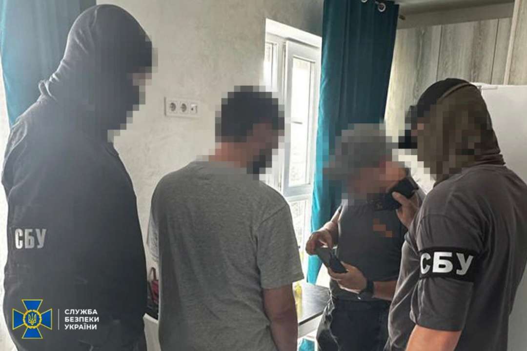 СБУ затримала агента російського гру, який розставляв "відеопастки" для онлайн-коригування ударів по Києву/Фото: СБУ