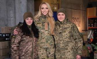 Полякова нарвалась на критику/Фото: polyakovamusic/instagram "Это уже совсем лишнее": Полякову раскритиковали за фото в военной форме