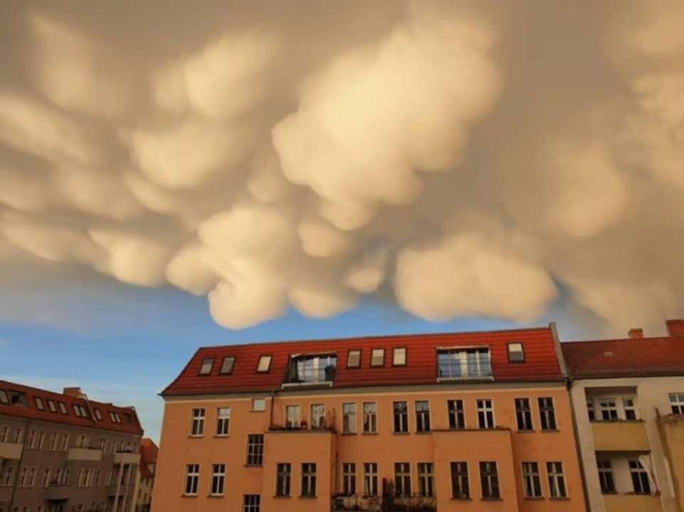 Фото: Instagram У Німеччині зафіксували рідкісне природне явище. Фото