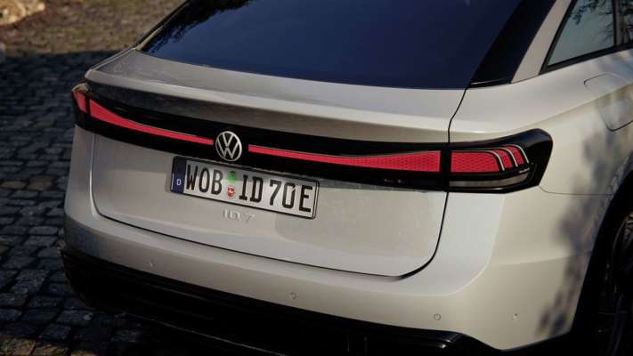 Фото: Volkswagen Volkswagen нарешті показала свій новий електричний седан ID.7. Фото