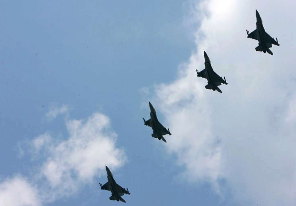 Украина получит самолеты F-16/Фото: Rusty Jarrett/Getty Images Заместитель министра обороны объяснил, почему передача Украине F-16 затягивается