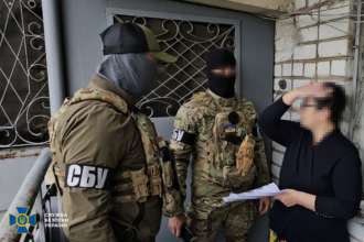 В Херсоне задержали вражескую корректировщицу / Фото: СБУ В Херсоне СБУ задержала шпионку-предательницу