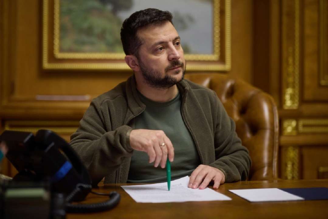 Зеленский призвал россиян сложить оружие/Фото: facebook.com/zelenskiy.official Зеленский призвал россиян сложить оружие