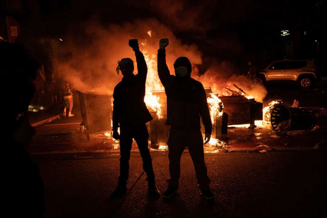 Під парламентом Грузії почалися сутички/Фото: Getty Images Під парламентом Грузії почалися сутички/Фото: Getty Images