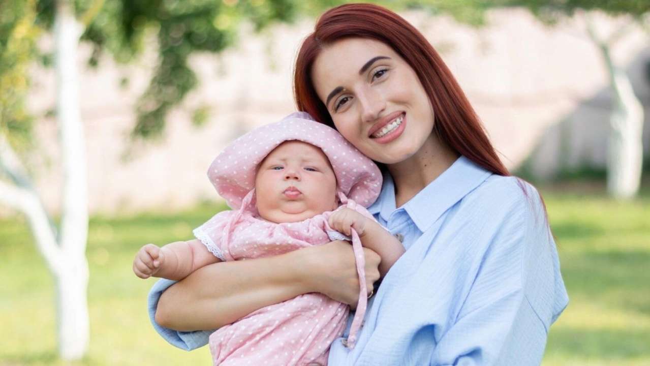 Євгенія Емеральд повідомила, що її колишньому чоловіку заборонили бачитися з донькою