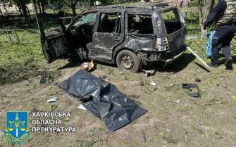 В результате обстрела Золочева два человека погибли и восемь получили ранения/Фото: МВД, Харьковская Генпрокуратура В результате обстрела Золочева два человека погибли и восемь получили ранения/Фото: МВД, Харьковская Генпрокуратура