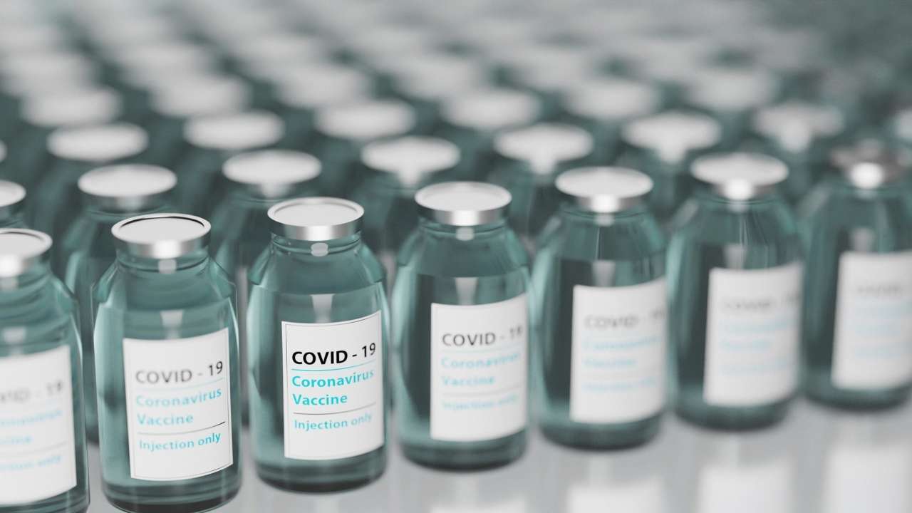 Минздрав решил нужно ли вакцинироваться людям, которые переболели Covid-19