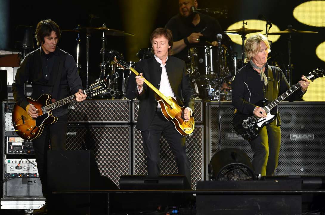 Фото: Getty Images/Автор - Kevin Winter Пол Маккартни обвинил Джона Леннона в развале Beatles