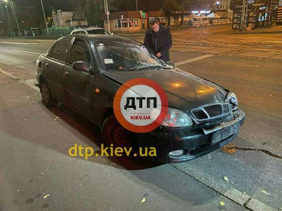 https://t.me/dtpkievua Чергове ДТП в столиці. П'яний водій протаранив автомобіль пошти