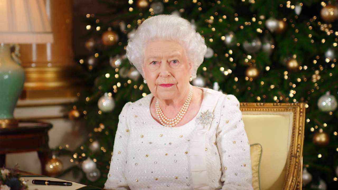 Єлизавета II