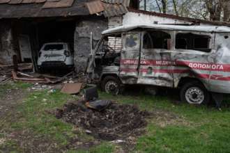 За час війни в Україні загинули 18 лікарів/Фото: Getty Images Швидка