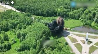 На Брянщині хтось обстріляв з танка прикордонний пункт росіян На Брянщині хтось обстріляв з танка прикордонний пункт росіян