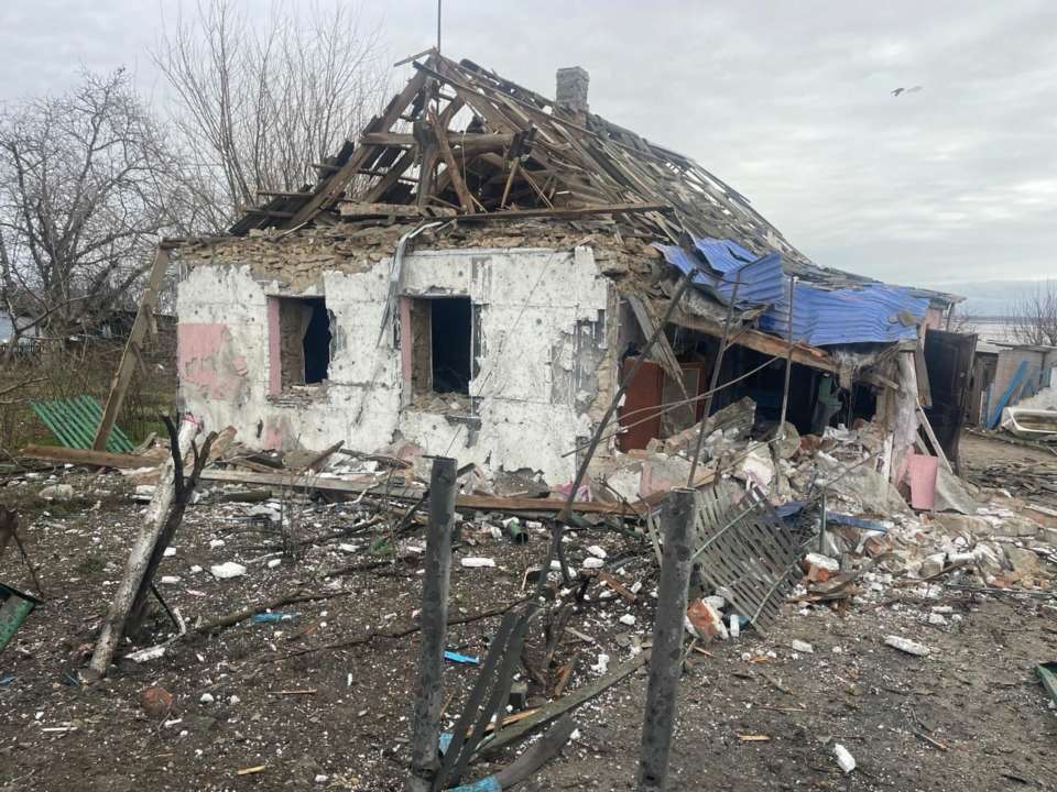росіяни обстріляли село на Херсонщині: є загиблі/Фото: Олександр Прокудін росіяни обстріляли село на Херсонщині: є загиблі/Фото: Олександр Прокудін