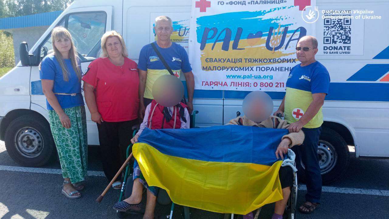 З ТОТ України повернули двох маломобільних жінок З ТОТ України повернули двох маломобільних жінок