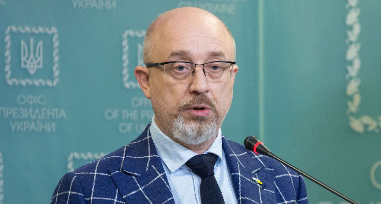 Загрози немає: міністри оборони України та Білорусі провели телефонну розмову/Фото: Офіс президента Агресія РФ: міністри оборони Білорусі та України провели переговори